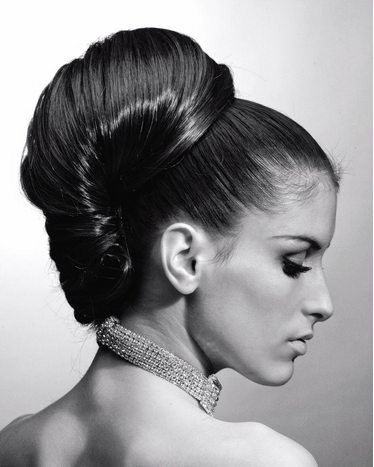 Włosy – atrybut kobiecości.